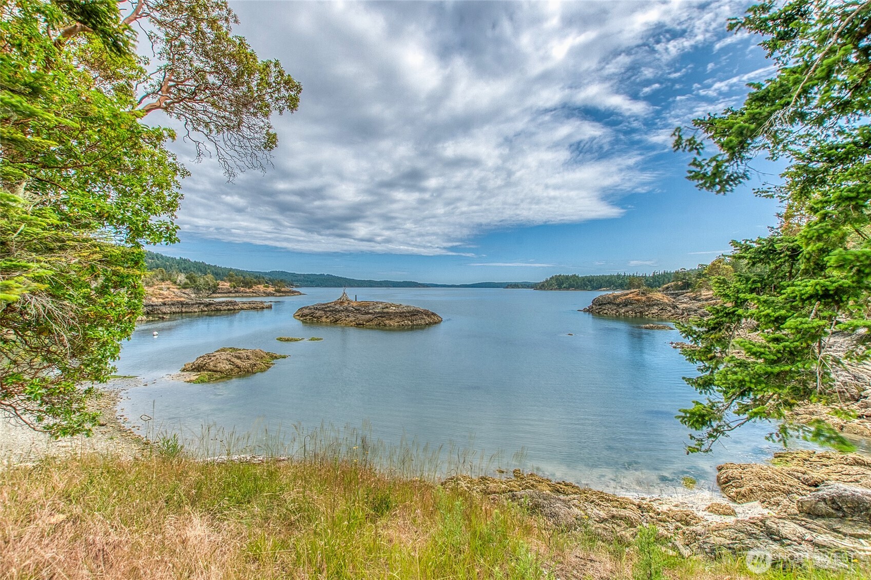 3388 Deer Harbor Road Property Photo 1