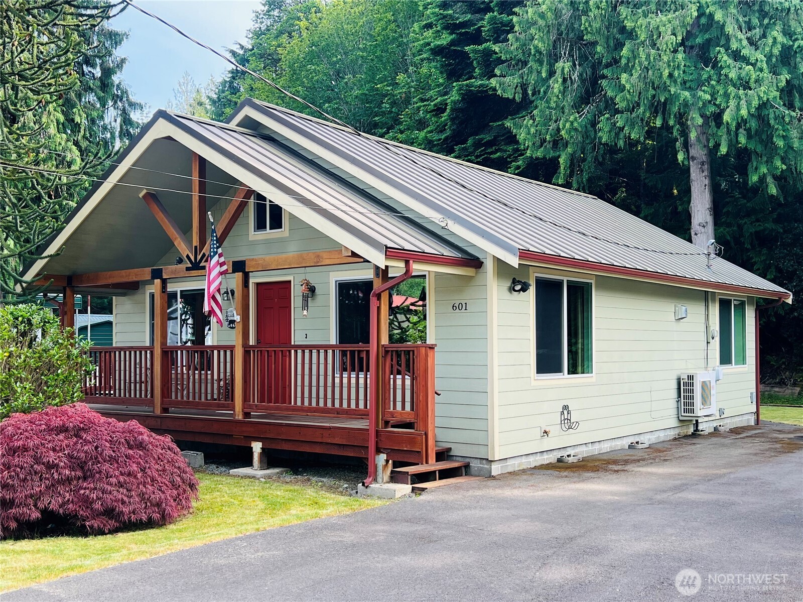 601 Mountain Trail Road Property Photo 1