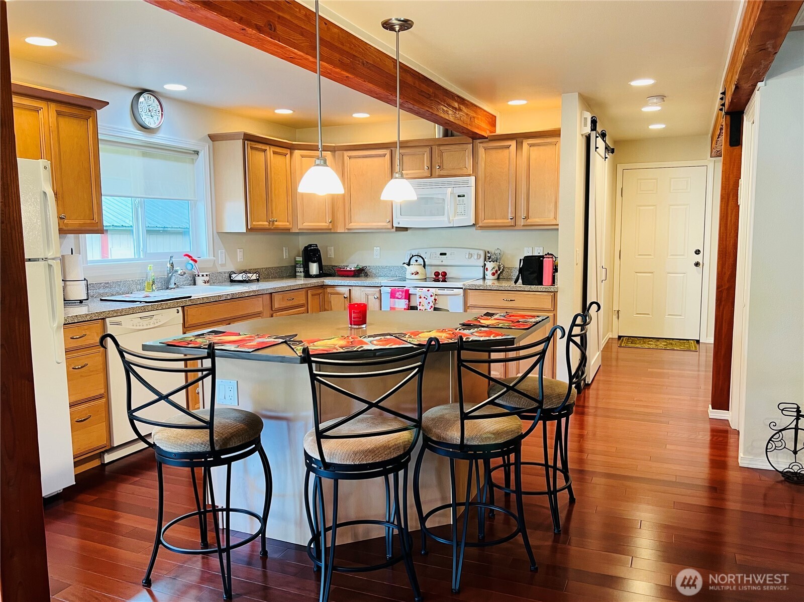 601 Mountain Trail Road Property Photo 8