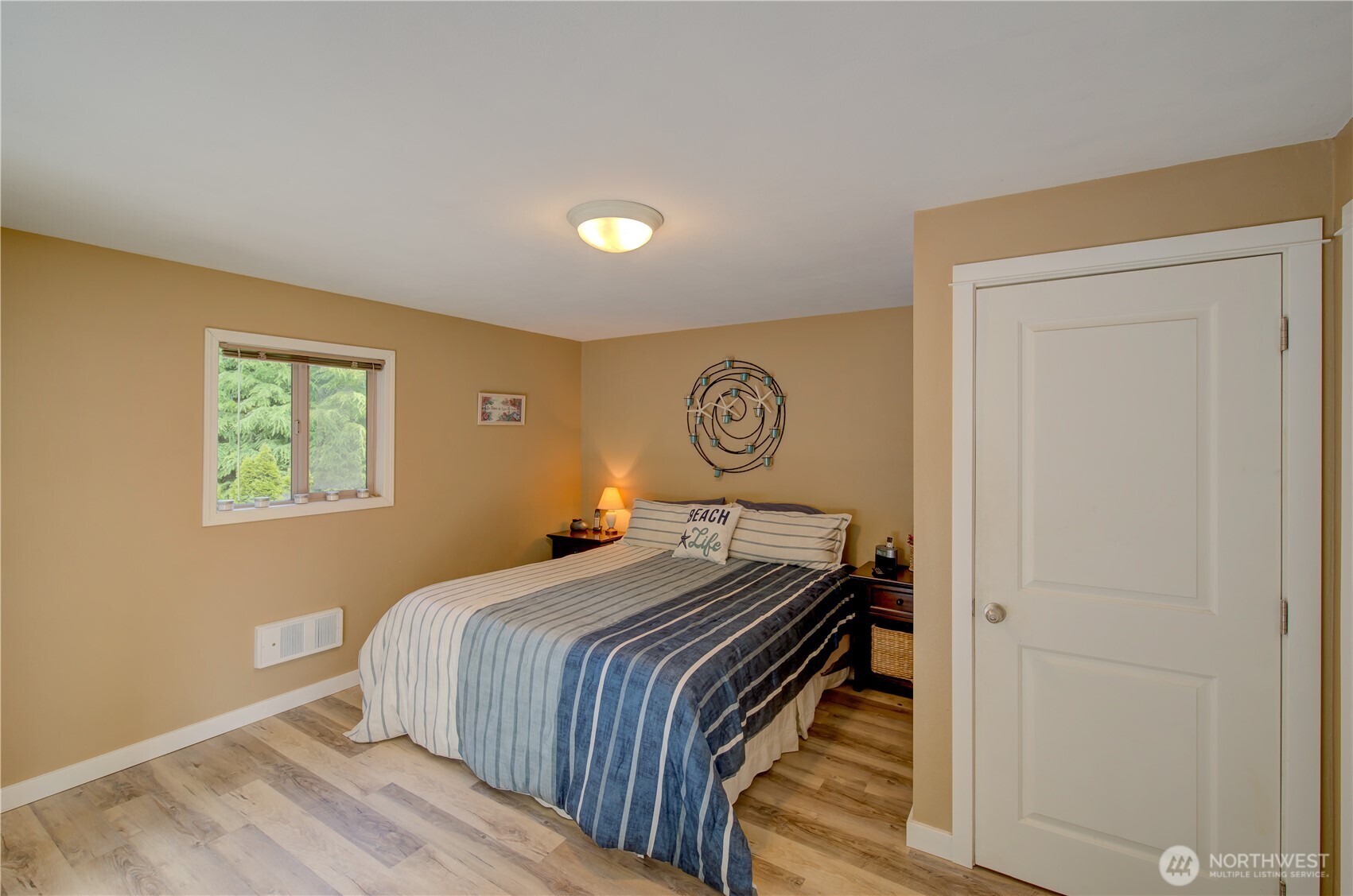27521 U Street Property Photo 16