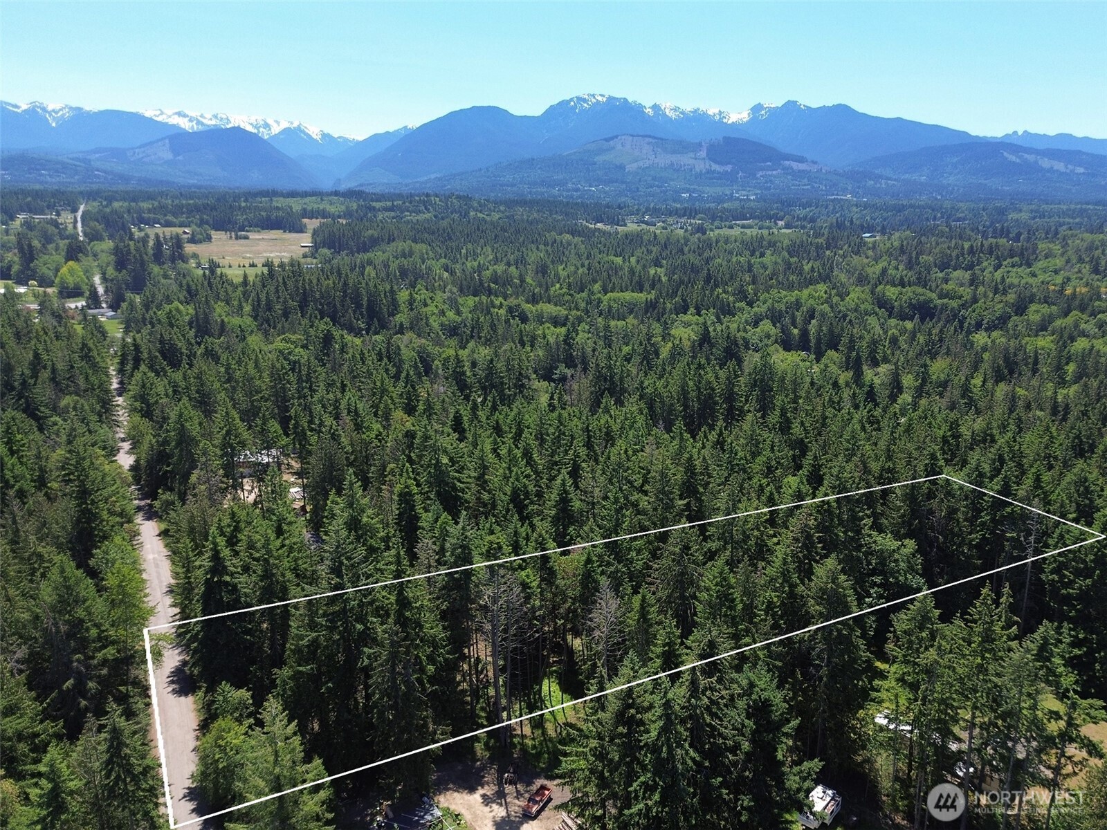 999 N Bagley Creek Road Property Photo 2