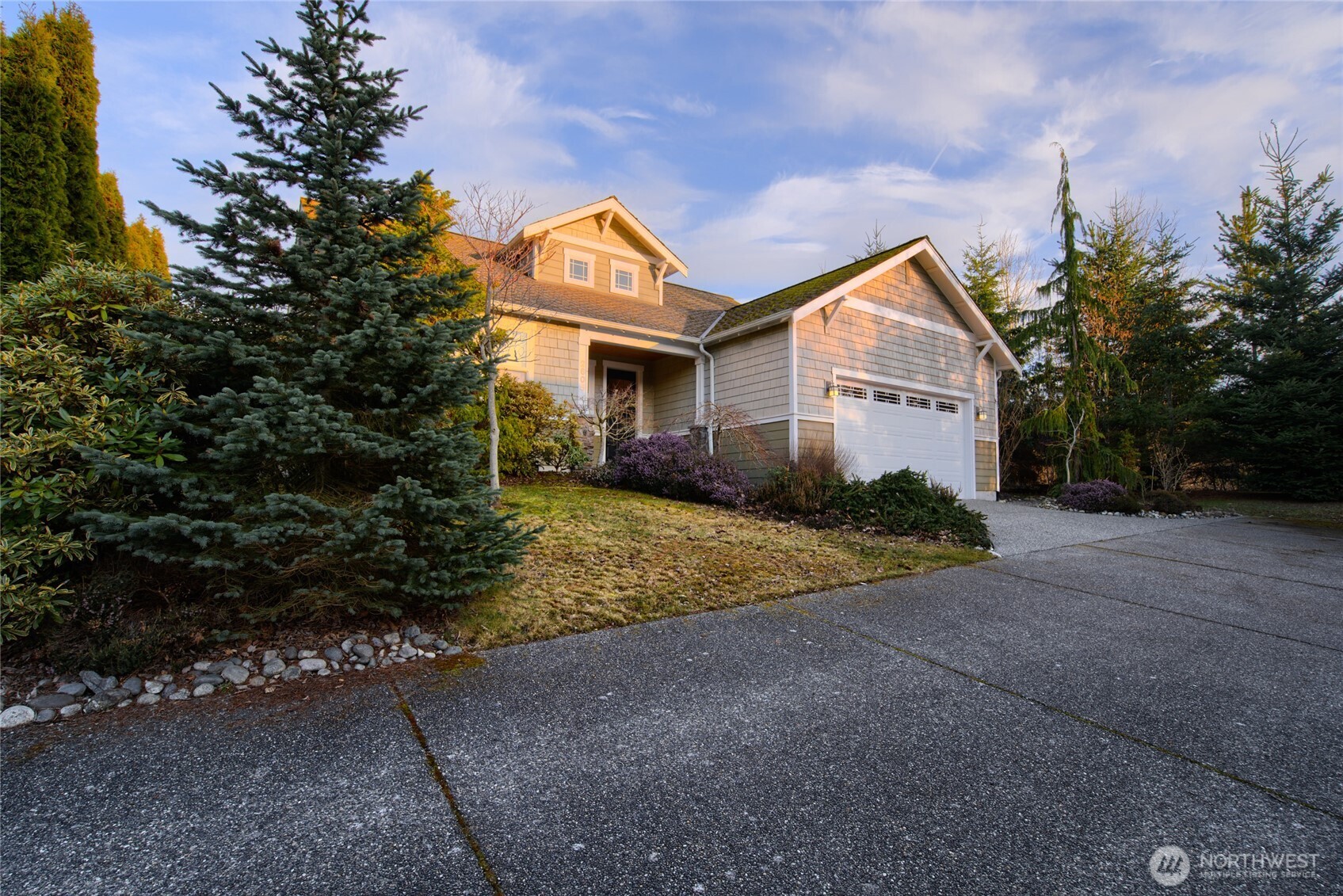 2605 Fir Crest Boulevard Property Photo 1