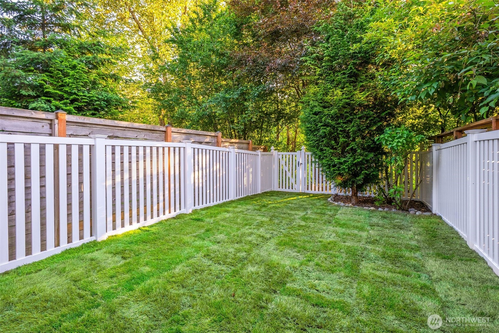 5955 Delridge Way Property Photo 18