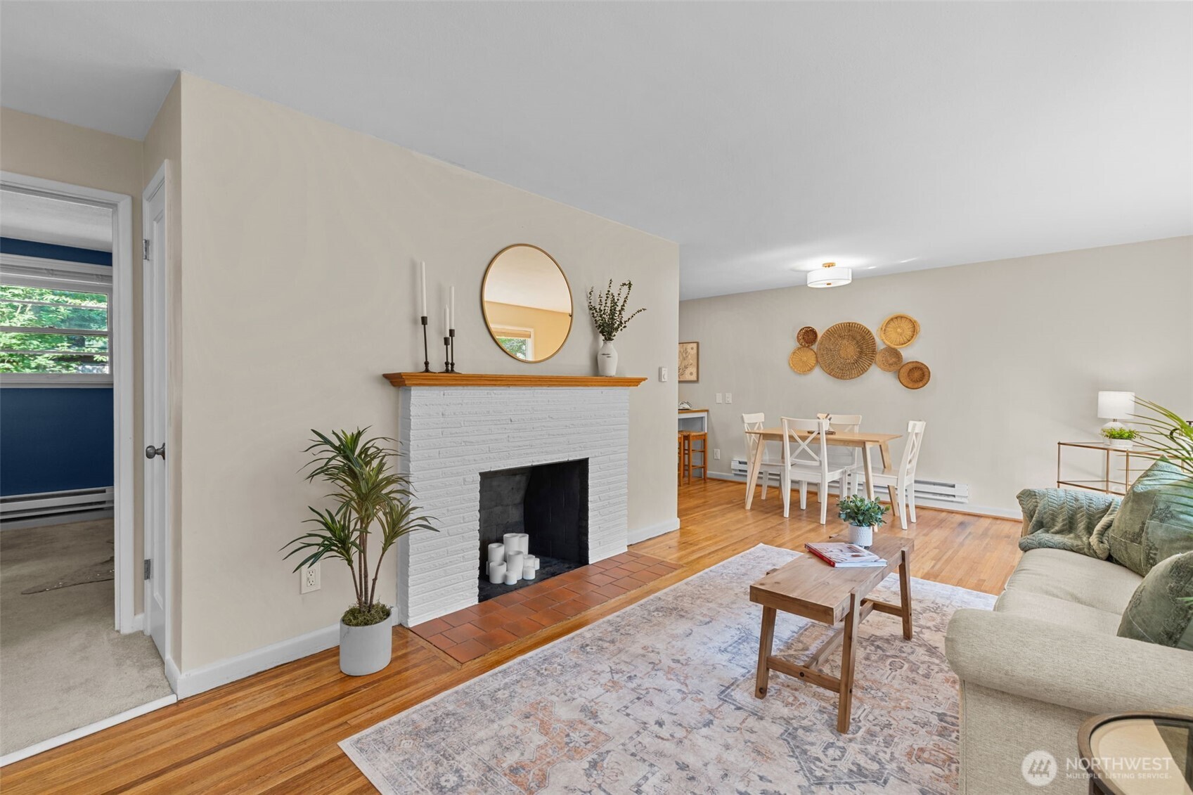 13523 23rd Place Property Photo 5