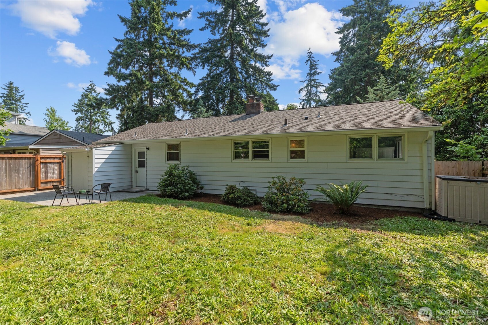 13523 23rd Place Property Photo 31