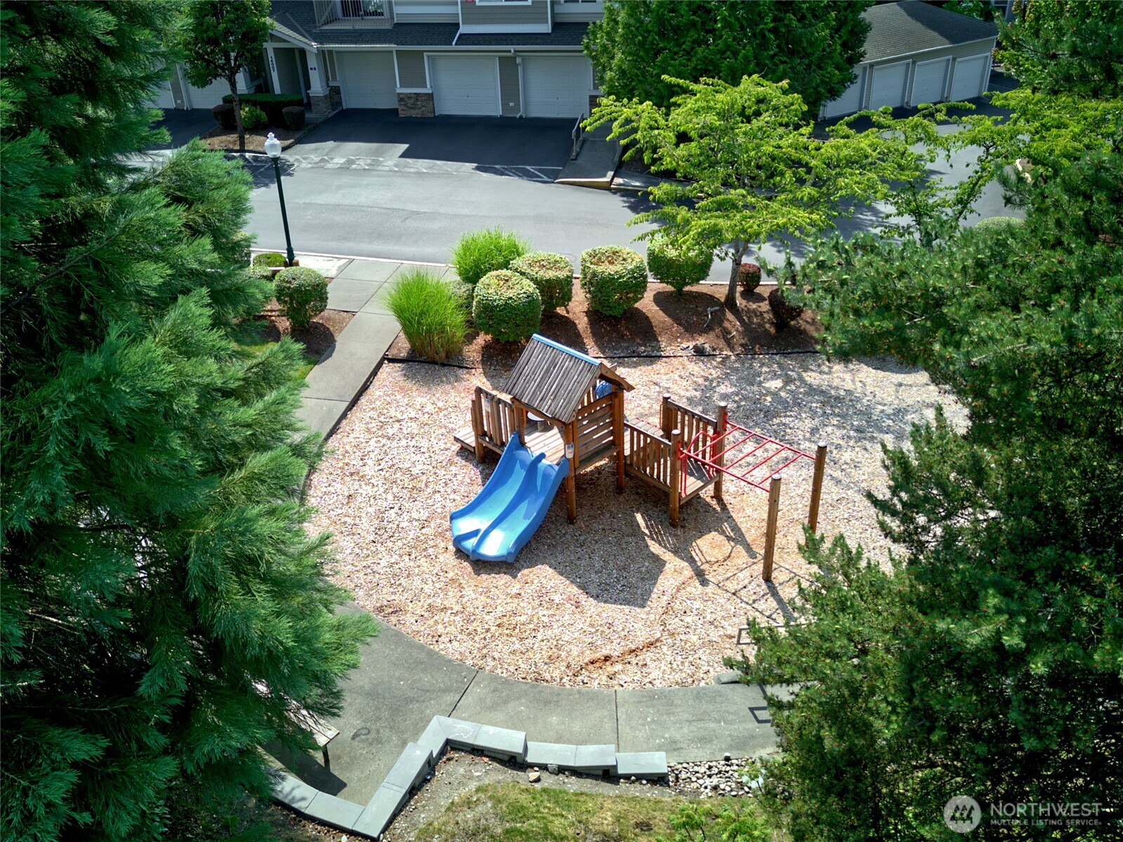 14007 69th Drive W2 Property Photo 21