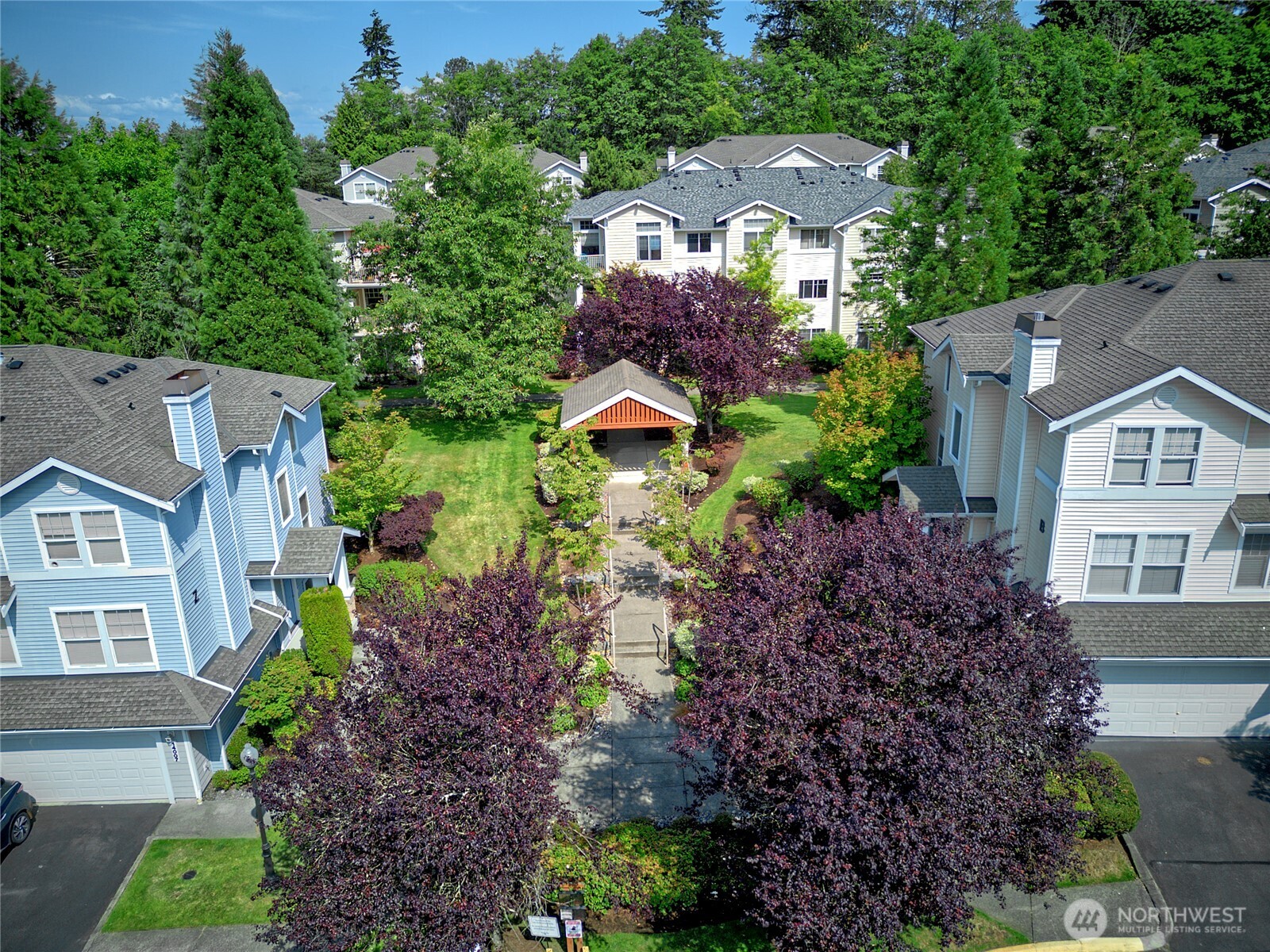 14007 69th Drive W2 Property Photo 33
