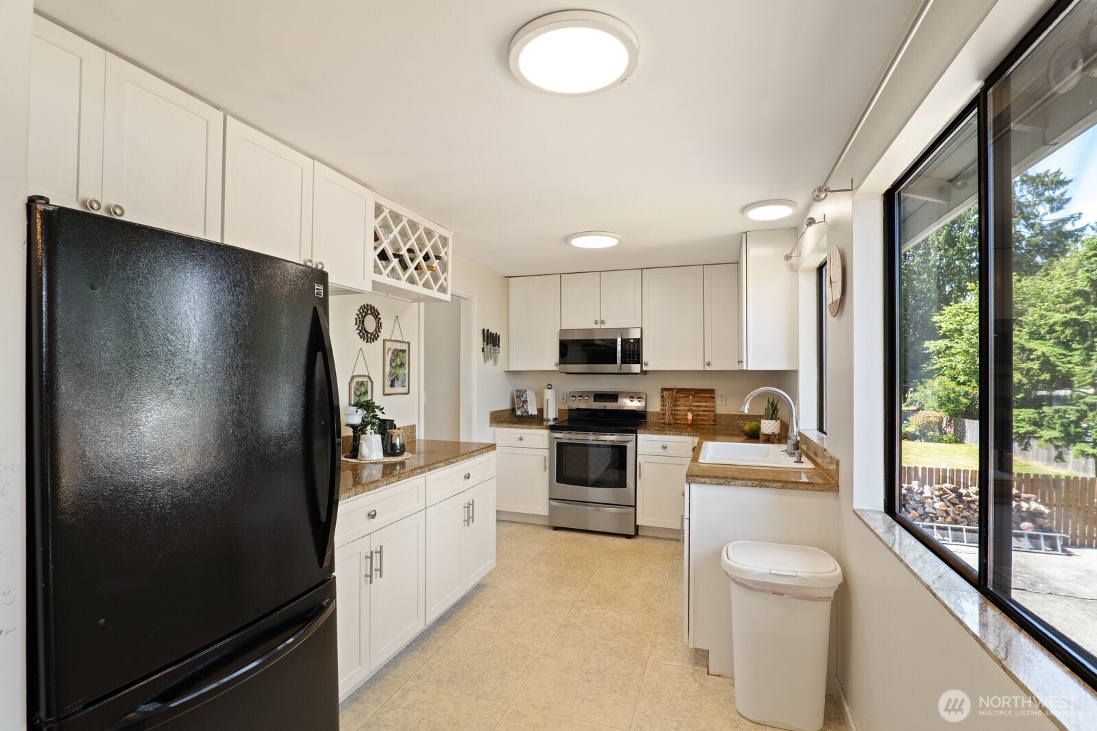 8815 221st Place Property Photo 11