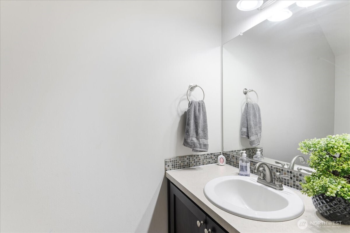 12529 Ne 114th Way Property Photo 20