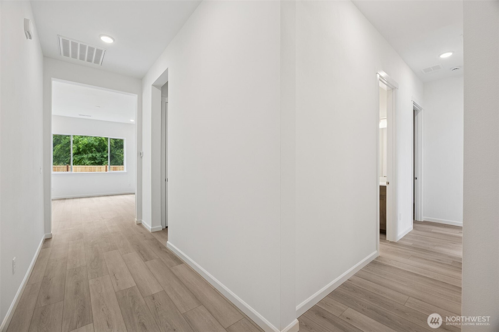 959 Lucas Avenue 15 Property Photo 3