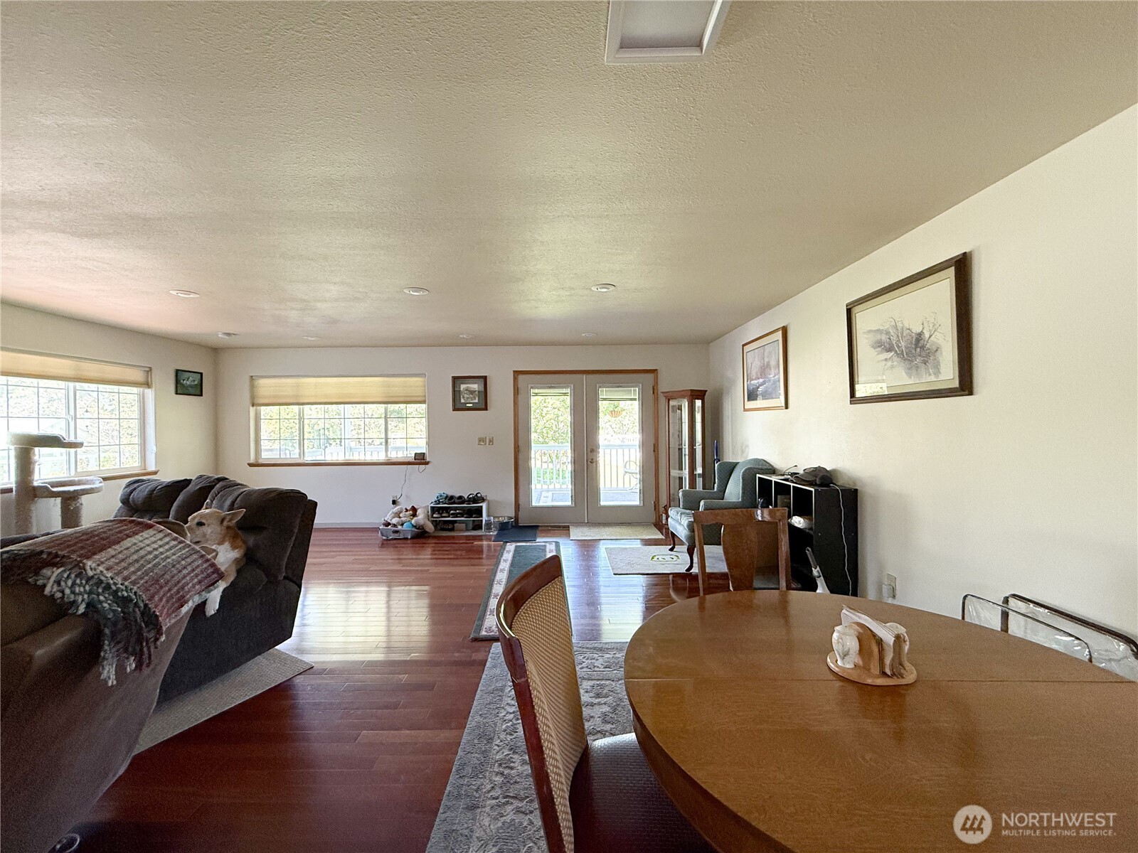 16 River Overlook Street Property Photo 11