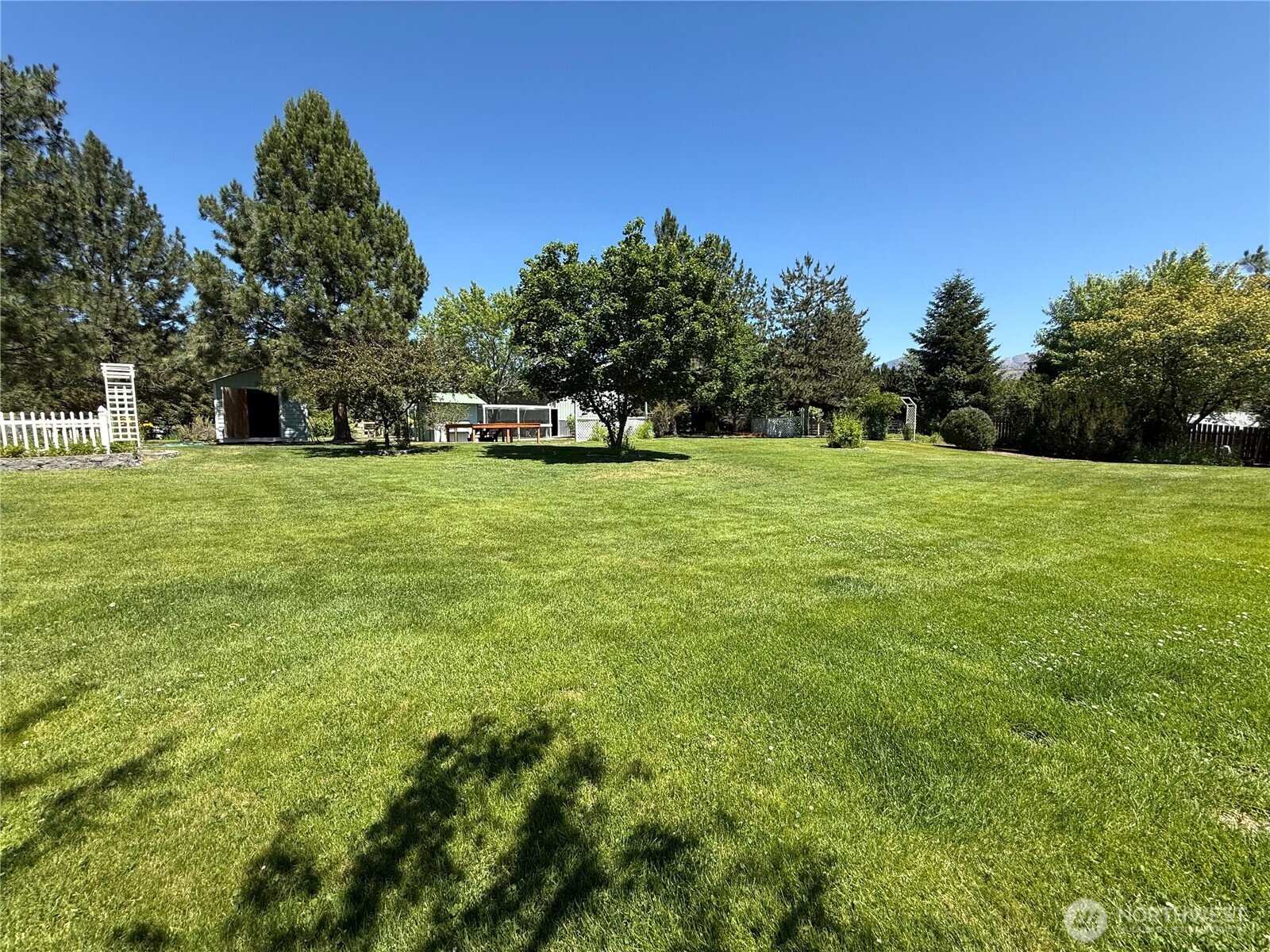 16 River Overlook Street Property Photo 28