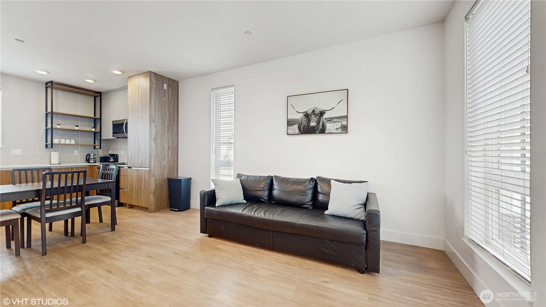 1300 E Remington Court A Property Photo 4