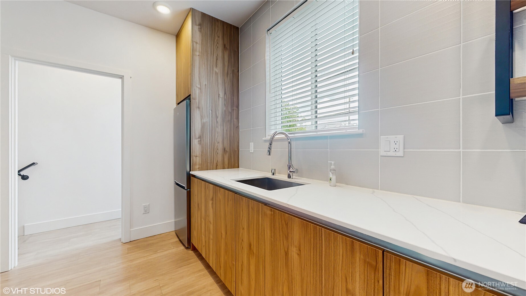 1300 E Remington Court A Property Photo 11