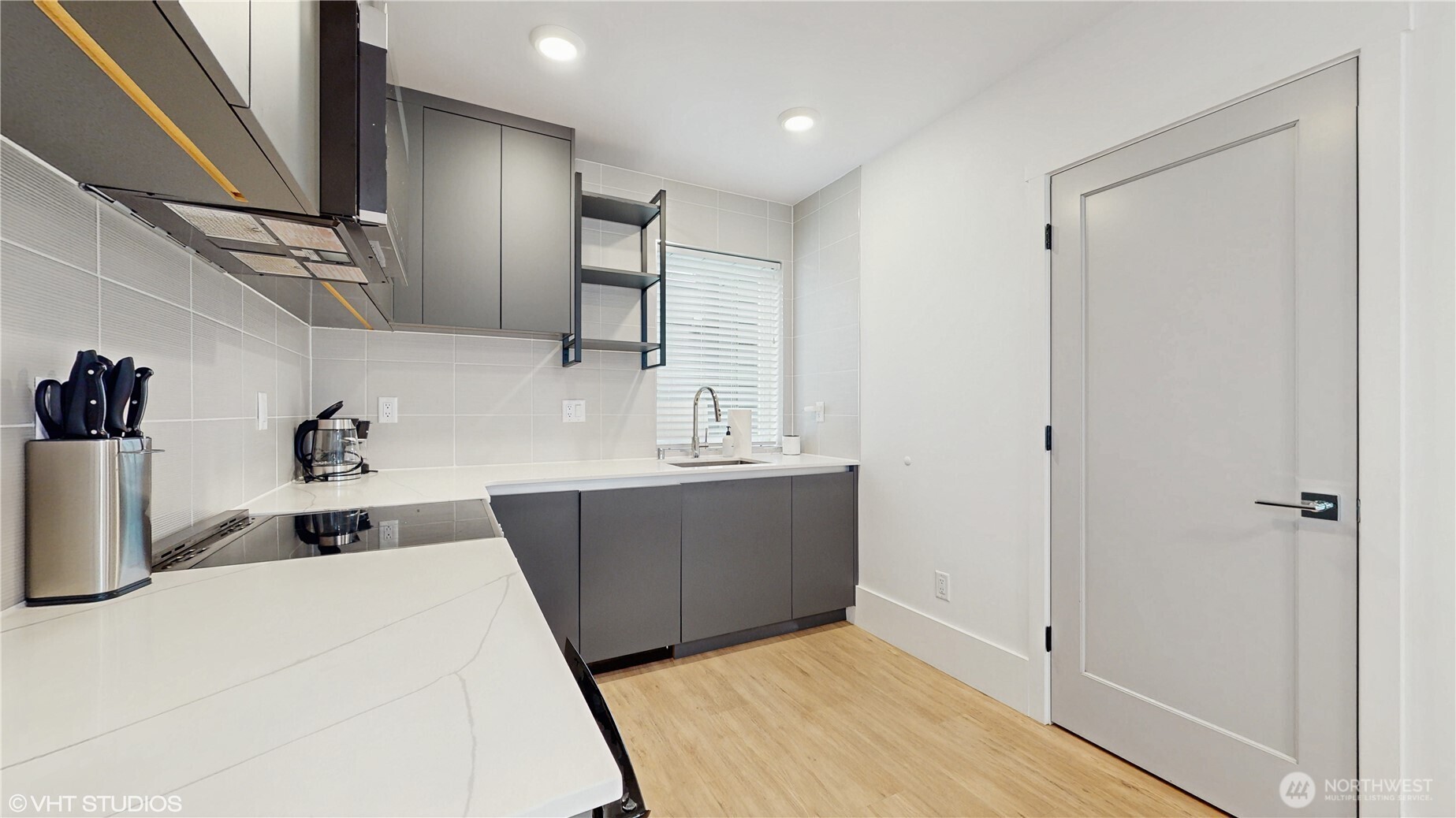 1300 E Remington Court A Property Photo 20