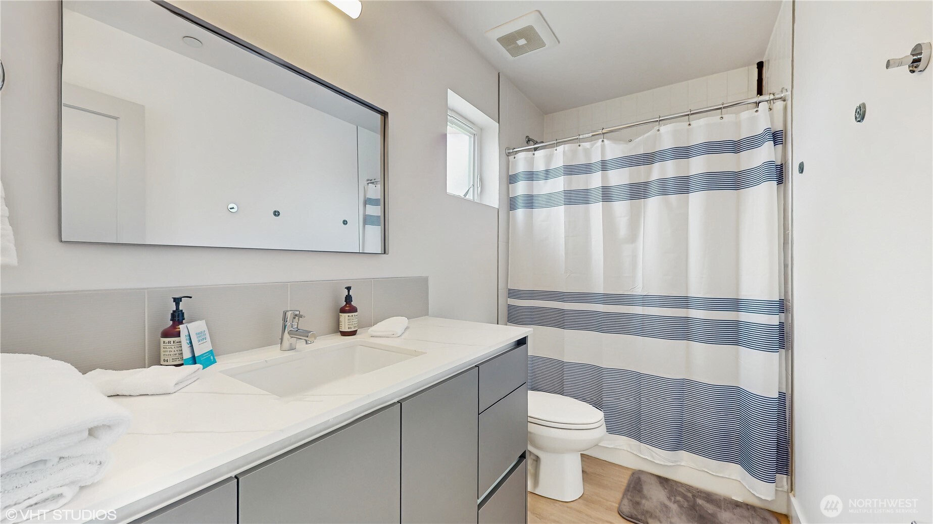 1300 E Remington Court A Property Photo 18