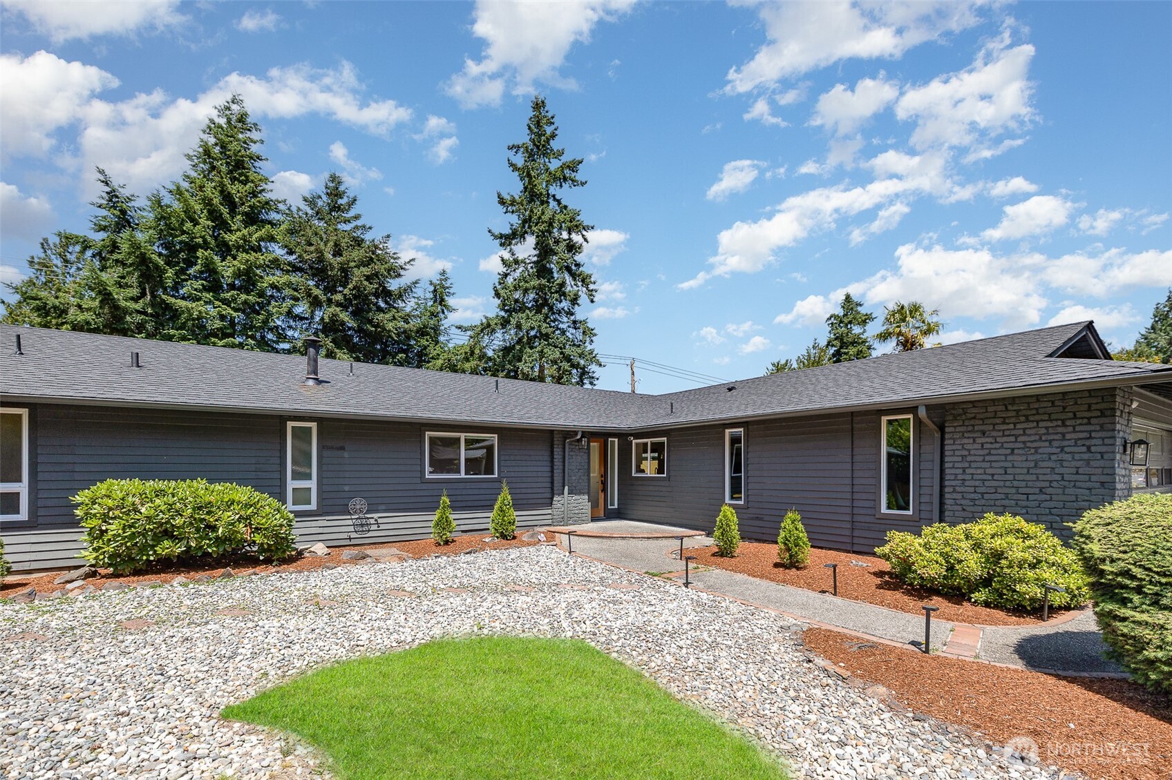 18114 Ne 23rd Street Property Photo 3