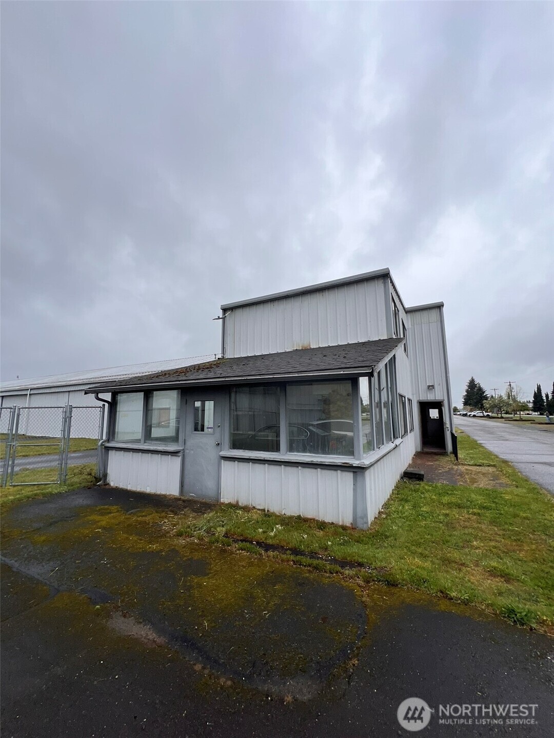 18824 59th Drive A1&a20 Property Photo 2