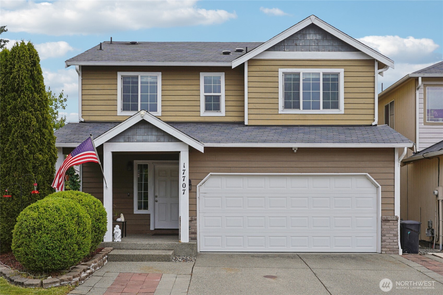 17707 1st Avenue Ct Property Photo 1