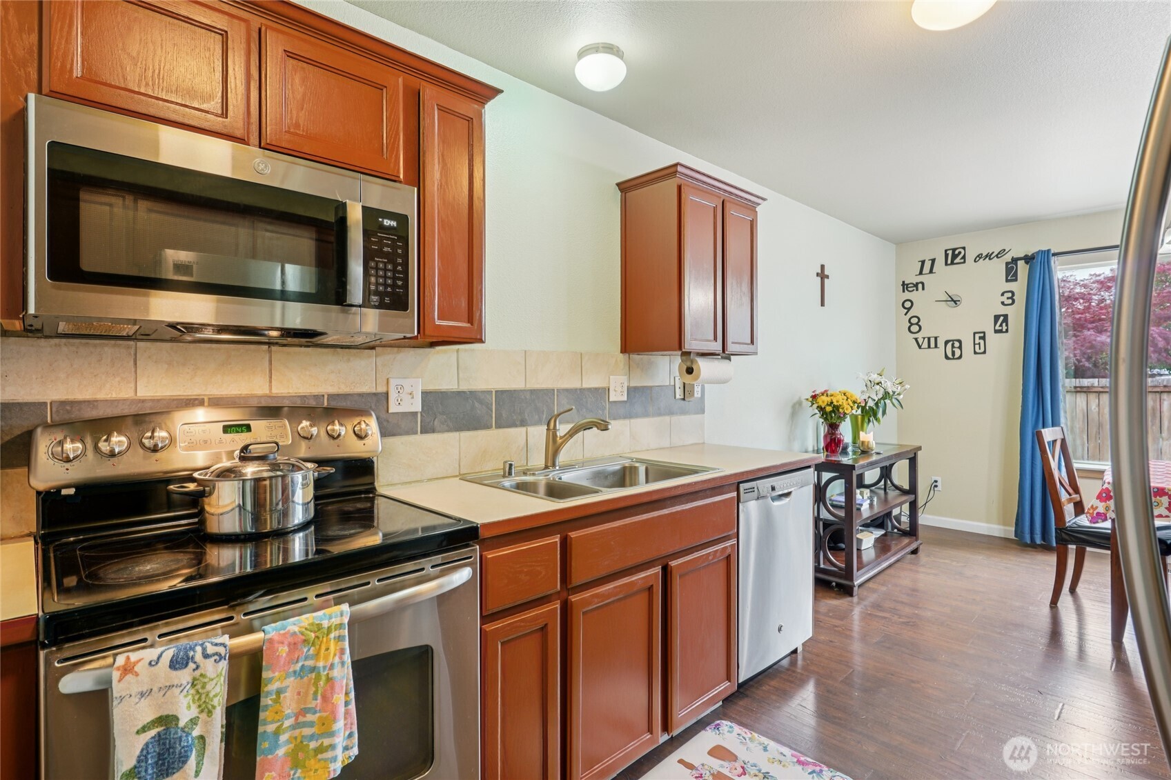 17707 1st Avenue Ct Property Photo 8