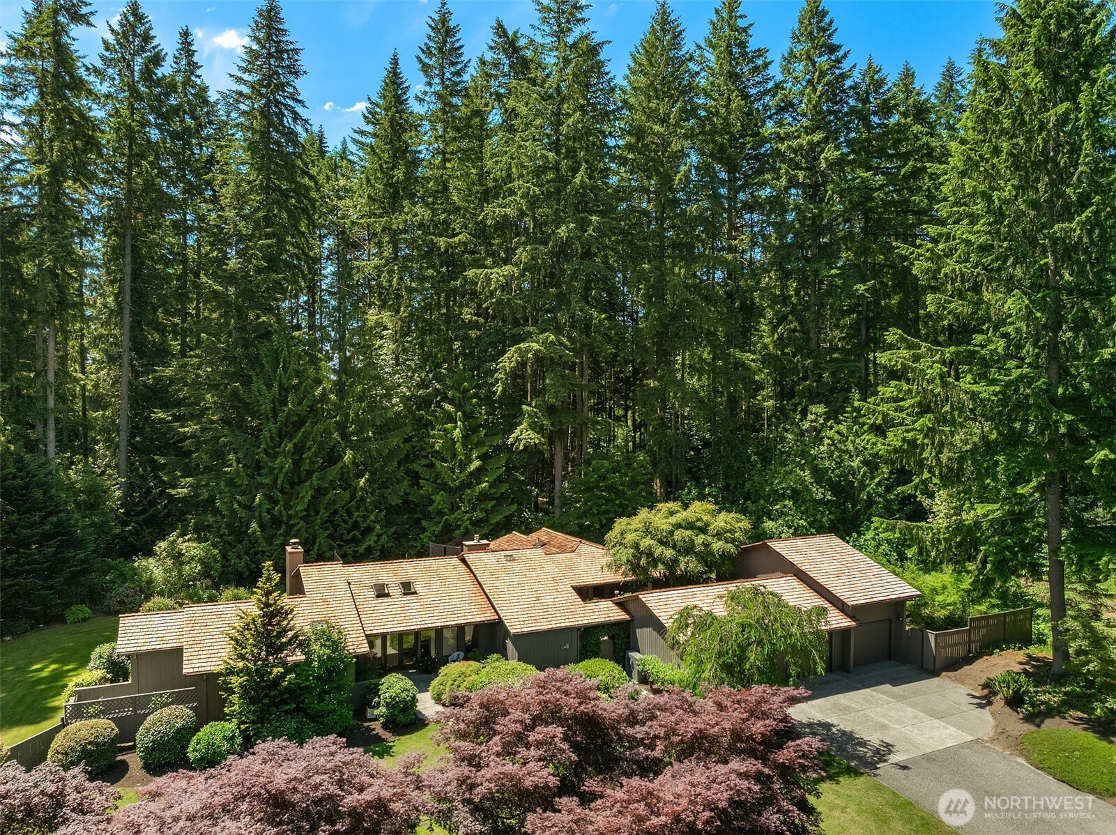 7511 220th Avenue Property Photo 1
