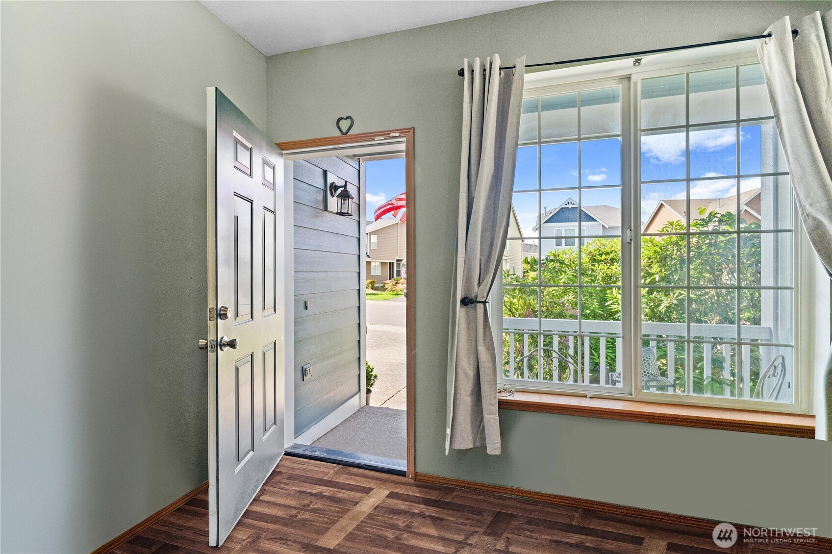 11402 185th Street Property Photo 6