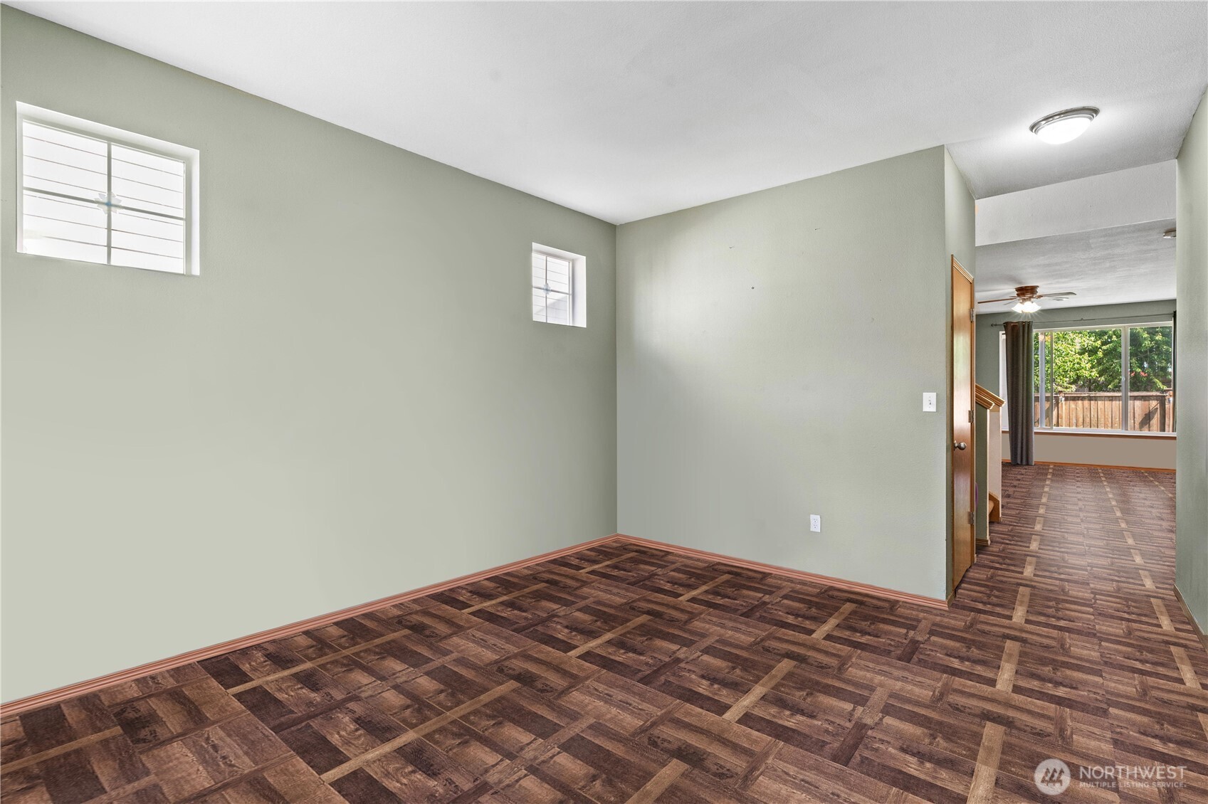 11402 185th Street Property Photo 7
