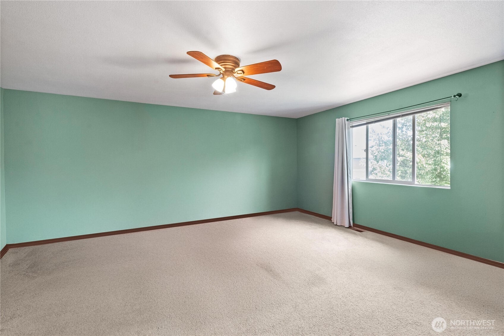 11402 185th Street Property Photo 27