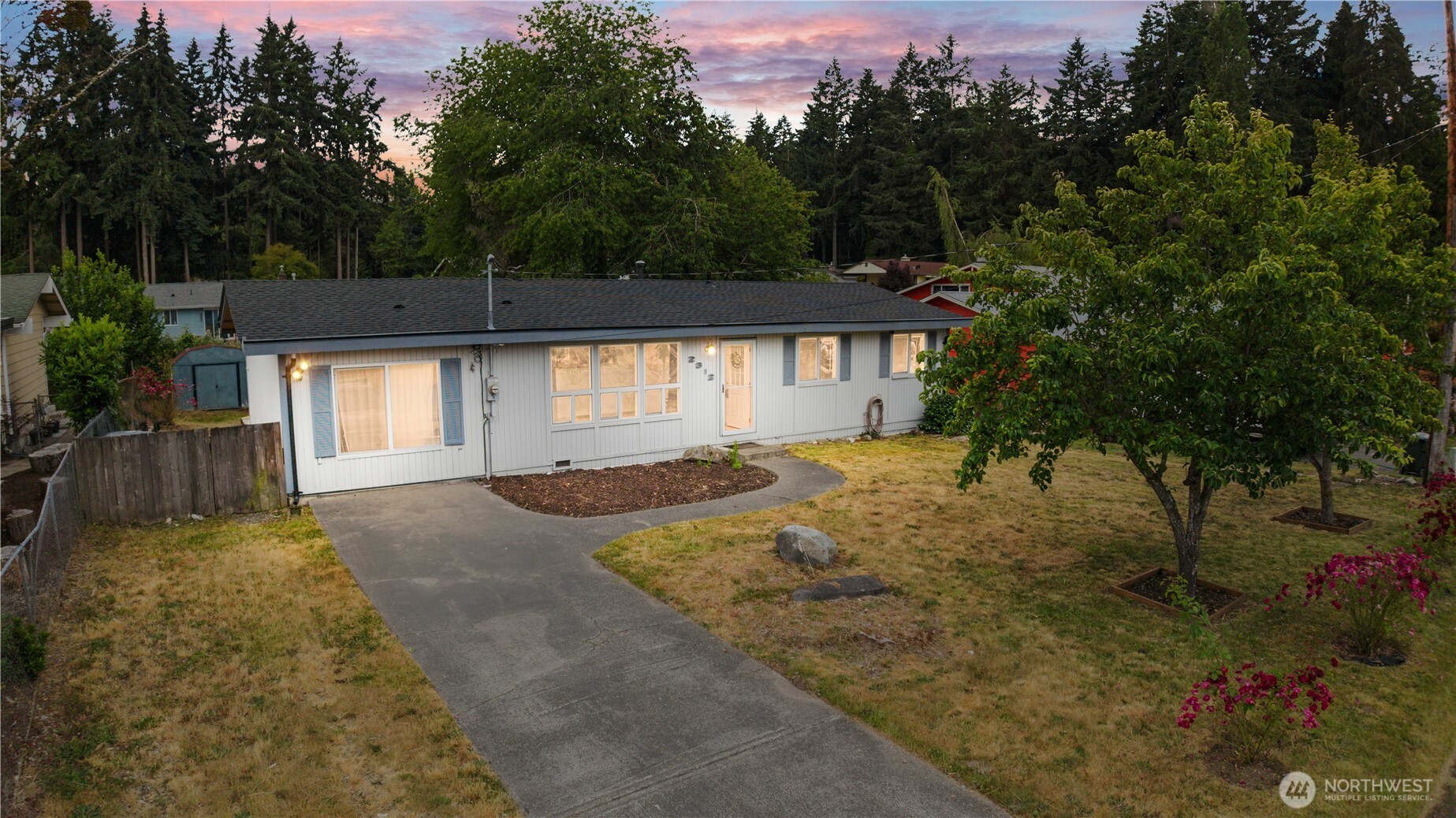 2312 Oak Drive Property Photo 1