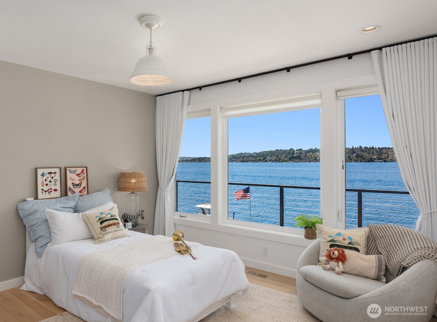 Property Photo 25