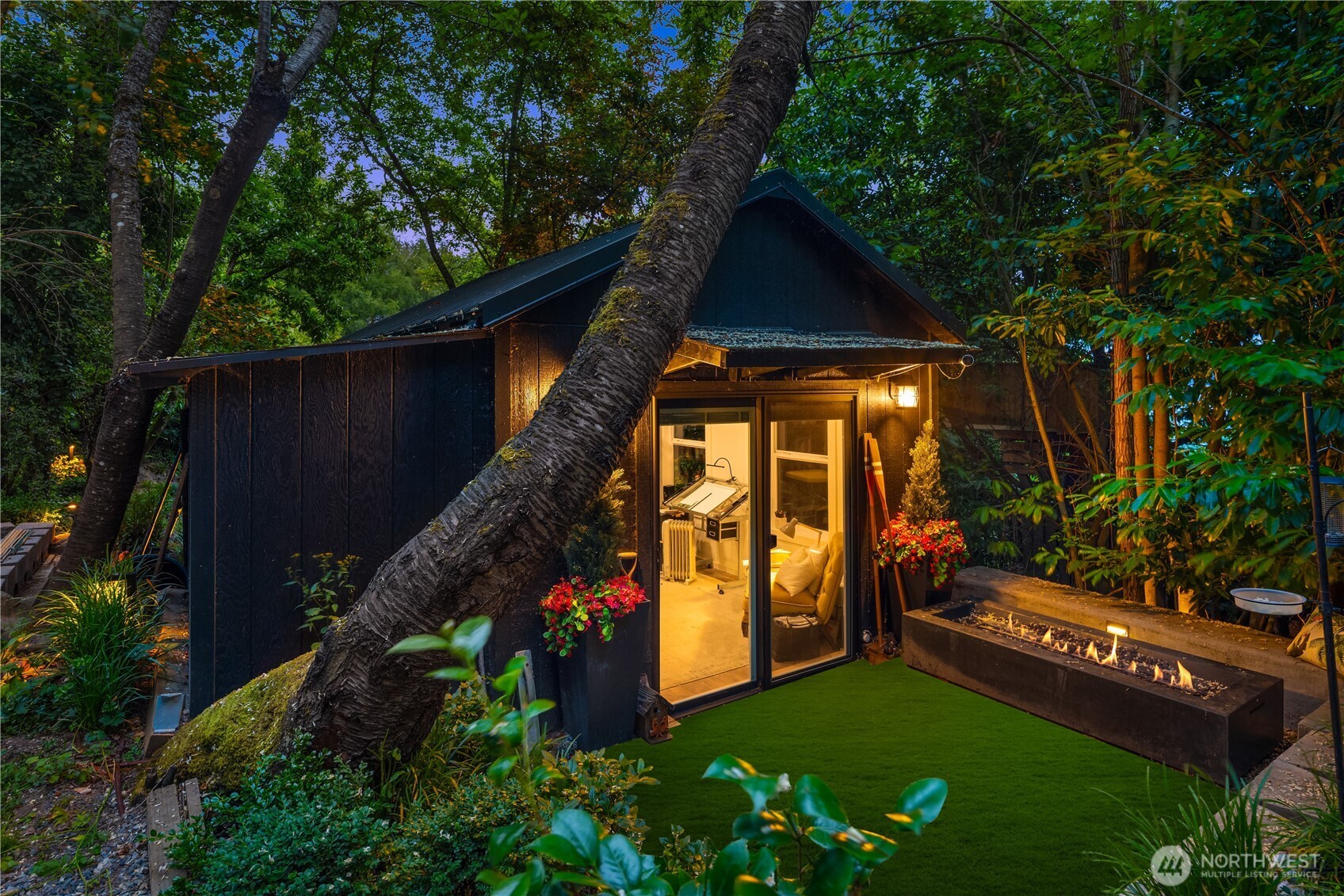 Property Photo 34