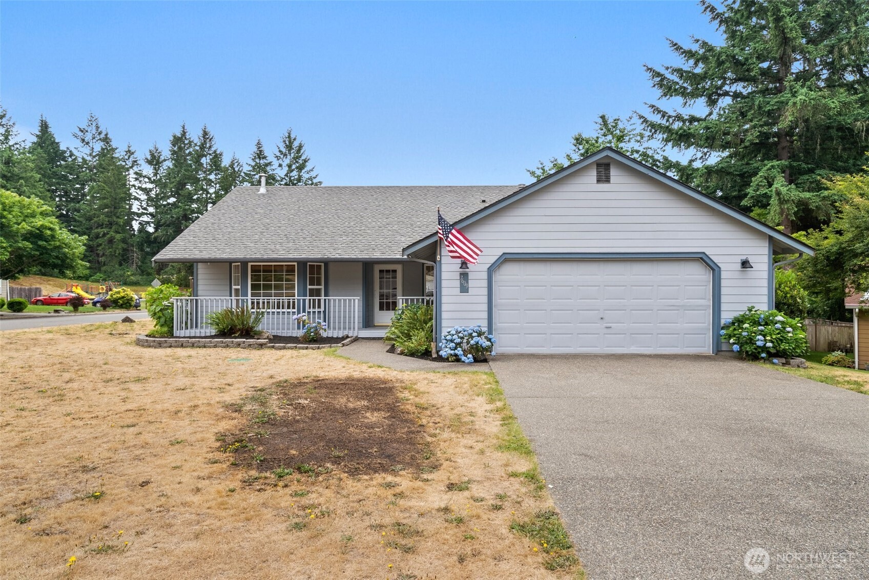 7609 39th Court Property Photo 1