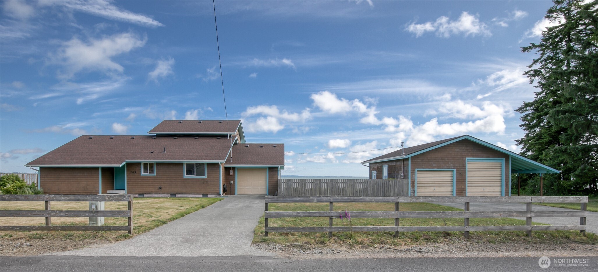249 Burrows Road Property Photo 1