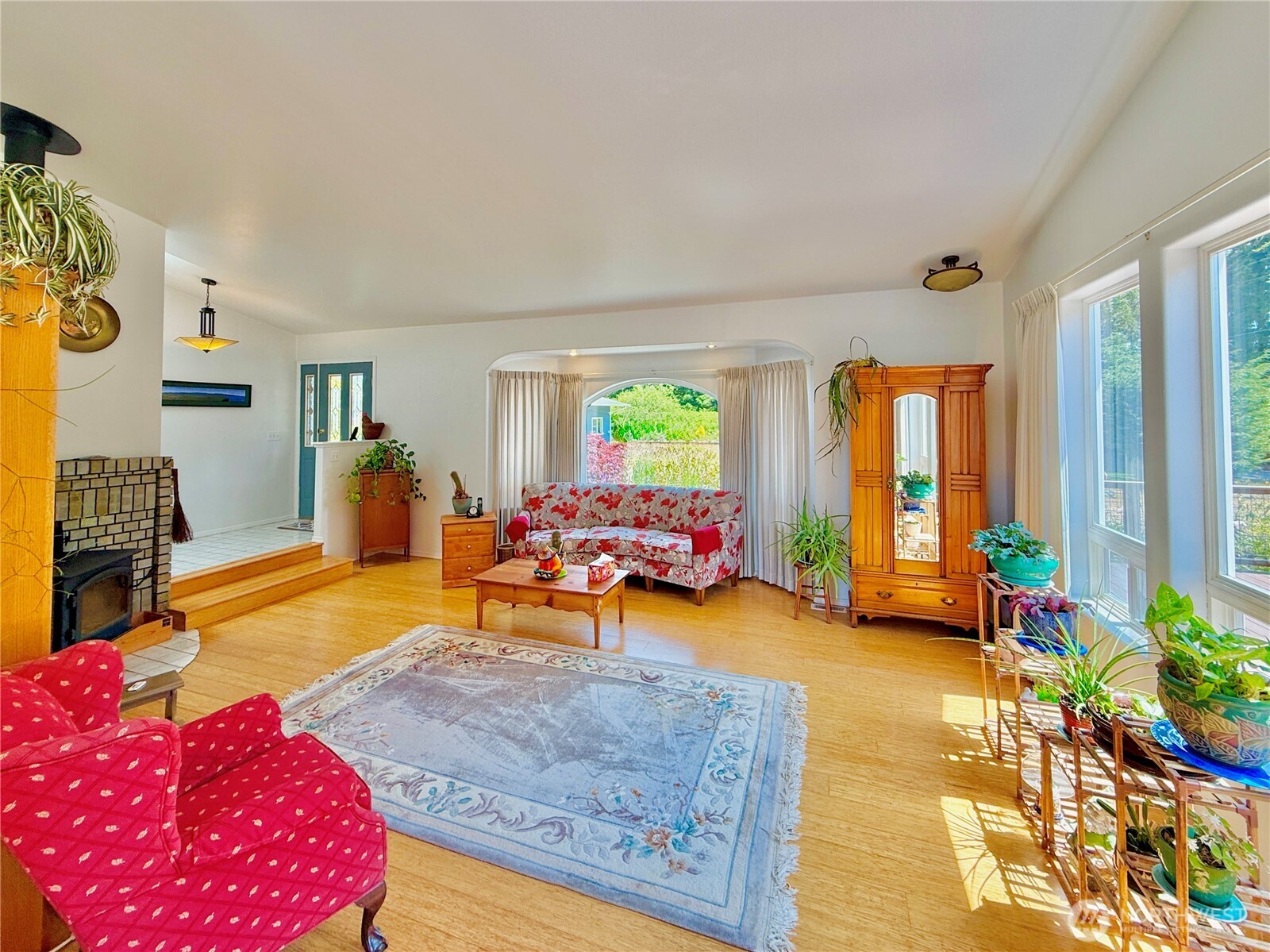 10 Davenhill Lane Property Photo 9