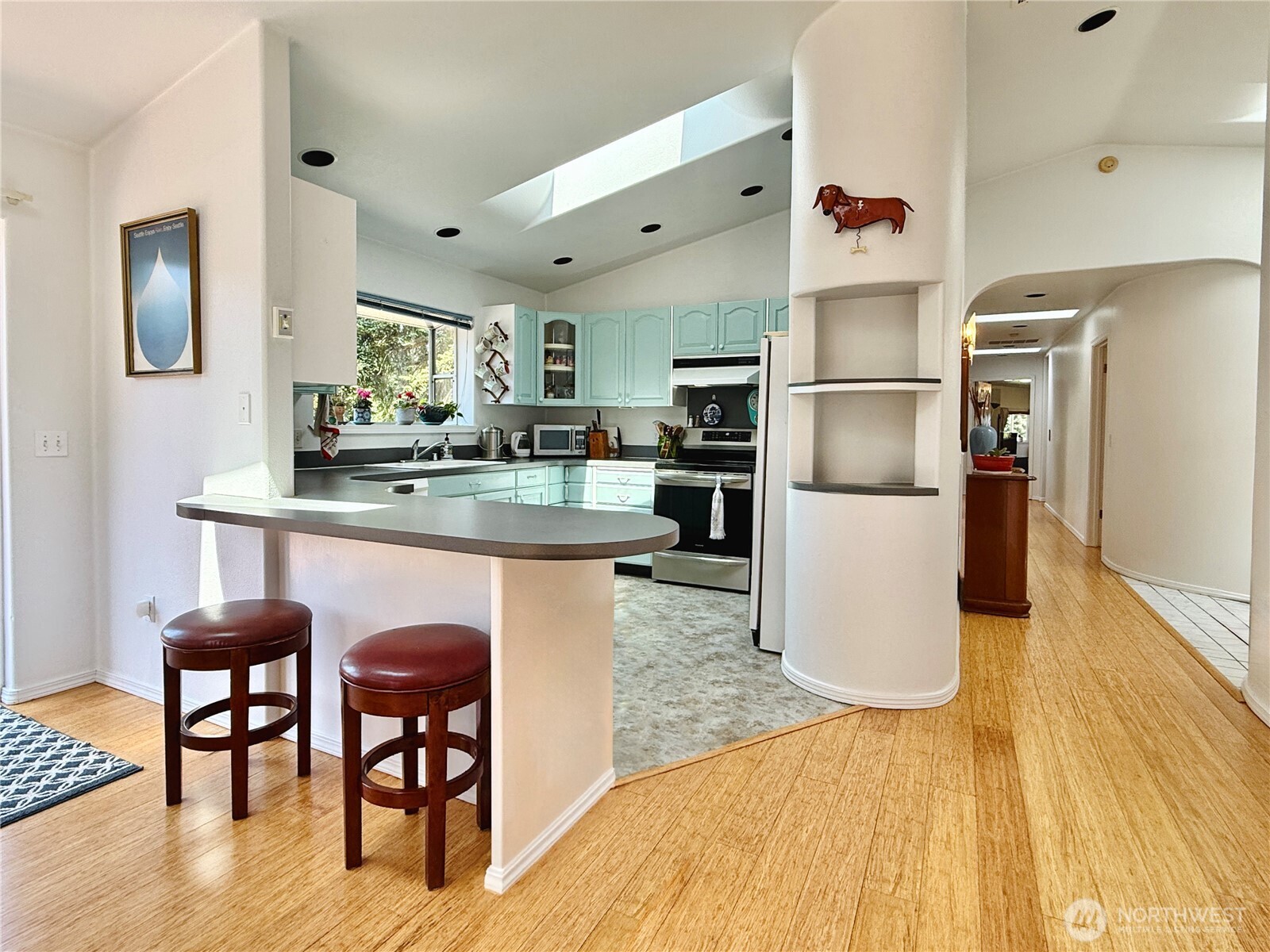 10 Davenhill Lane Property Photo 12