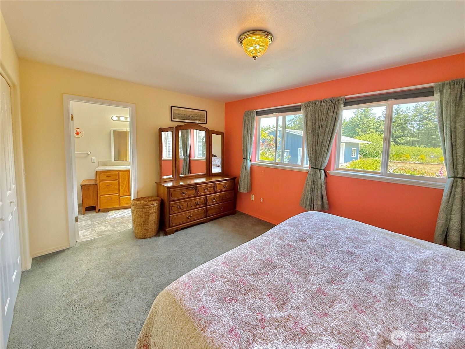 10 Davenhill Lane Property Photo 20