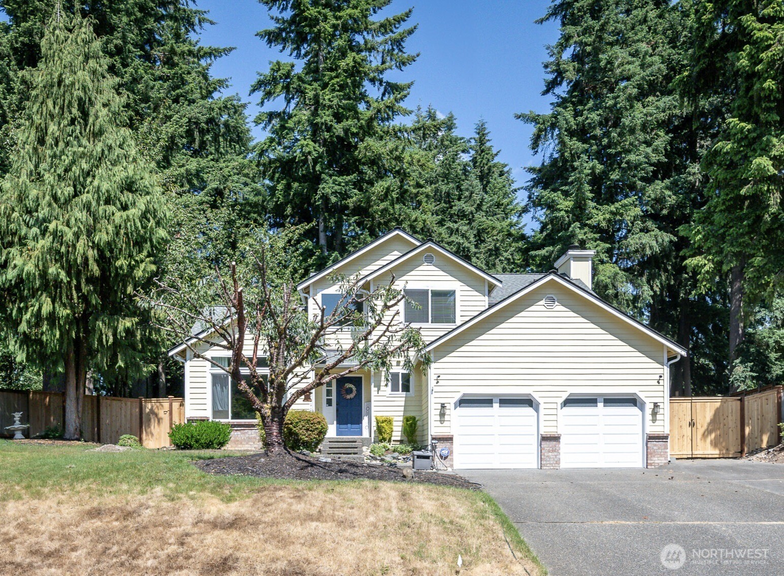 11011 203rd Avenue Property Photo 1
