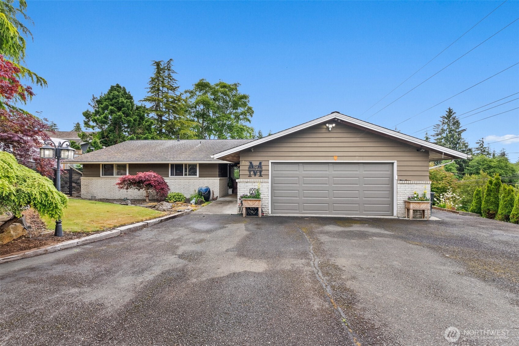 755 Elm Street Property Photo 1