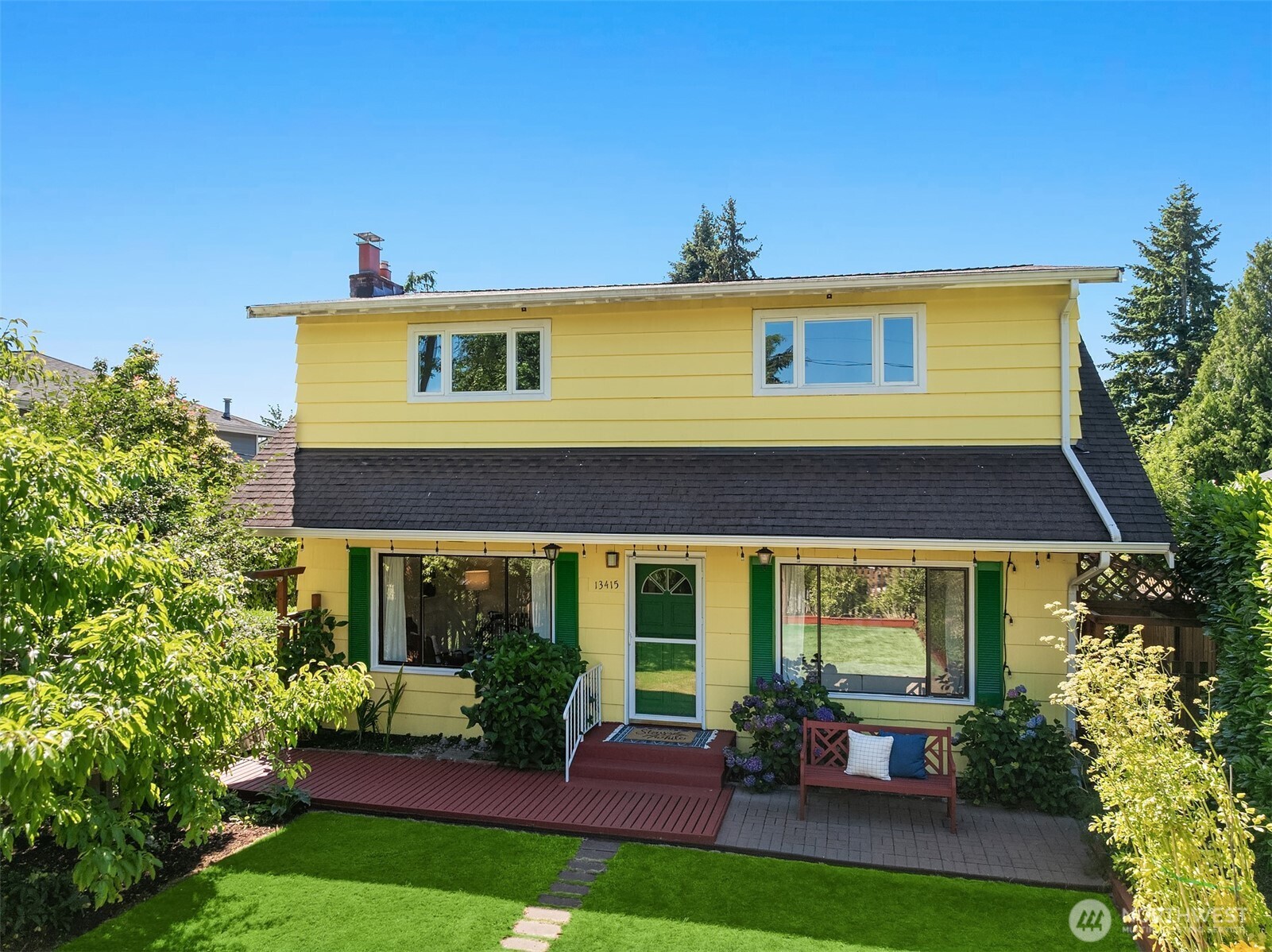 13415 Corliss Avenue Property Photo 2