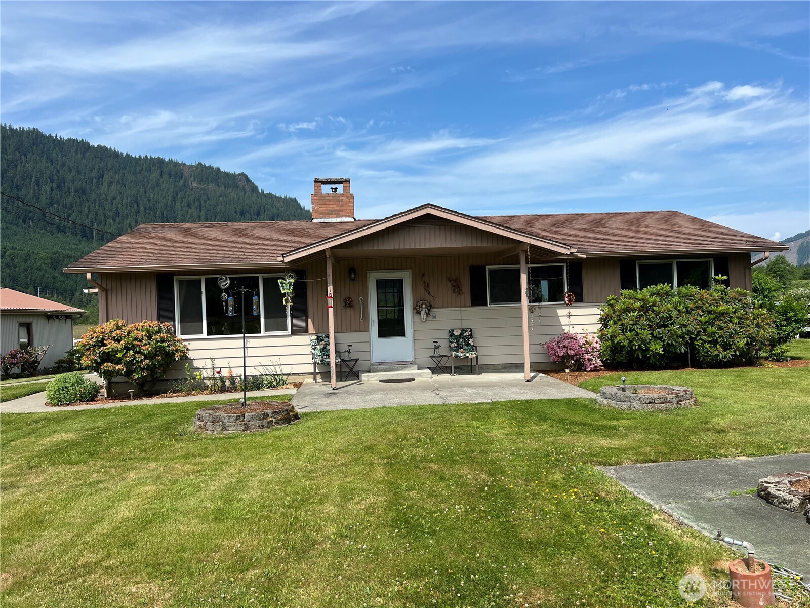 158 Skaggs Rd Property Photo 1