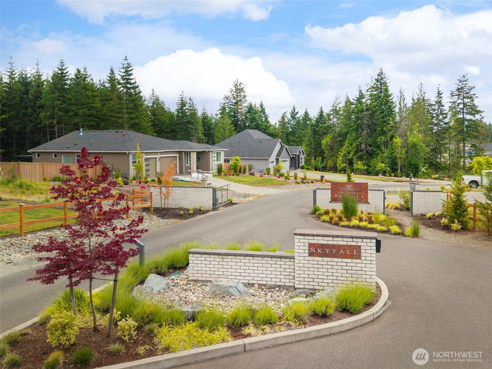 5560 Skyfall Place Property Photo 6