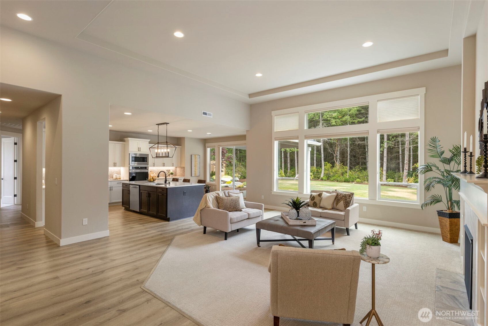 5560 Skyfall Place Property Photo 14