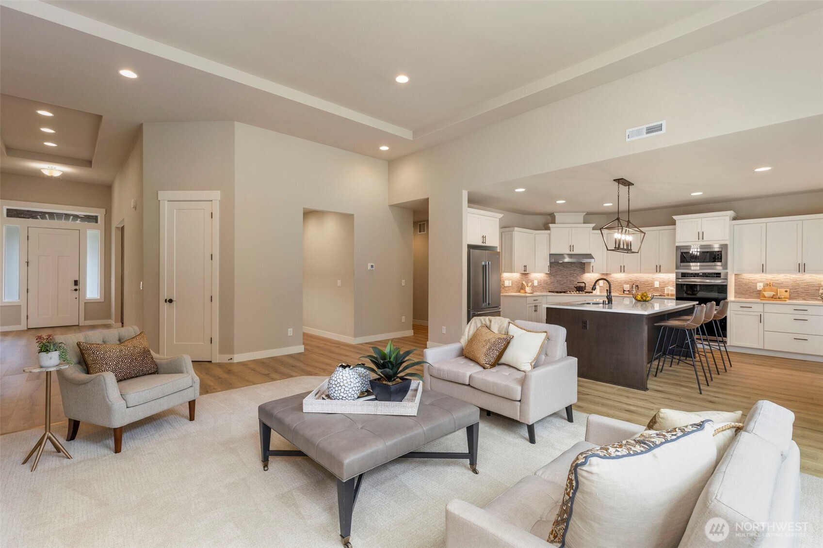 5560 Skyfall Place Property Photo 17