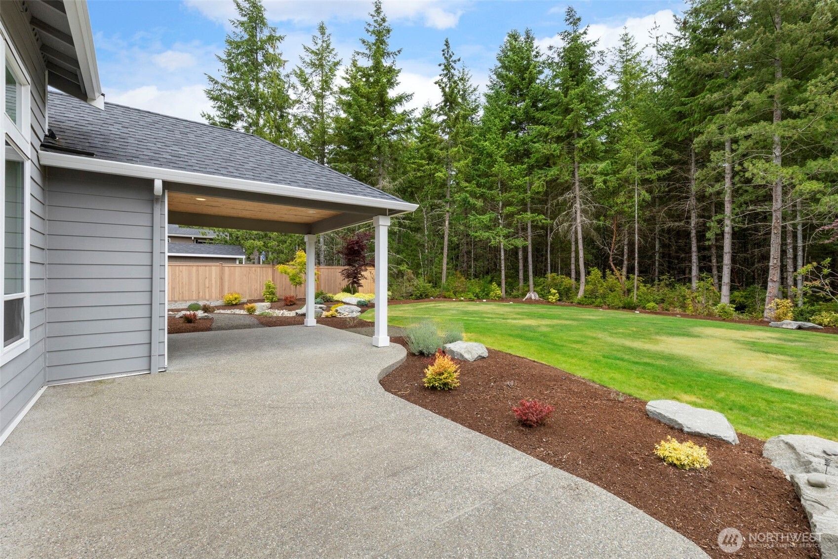 5560 Skyfall Place Property Photo 38