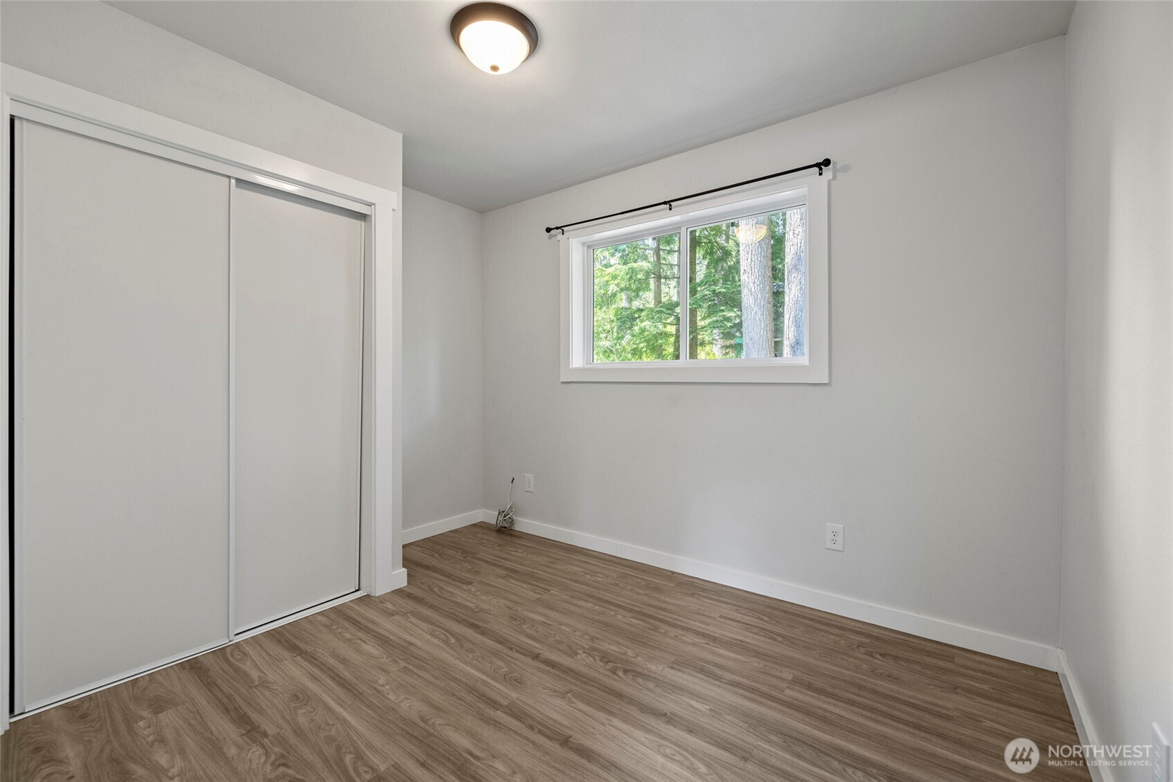 8471 Golden Valley Drive Property Photo 17