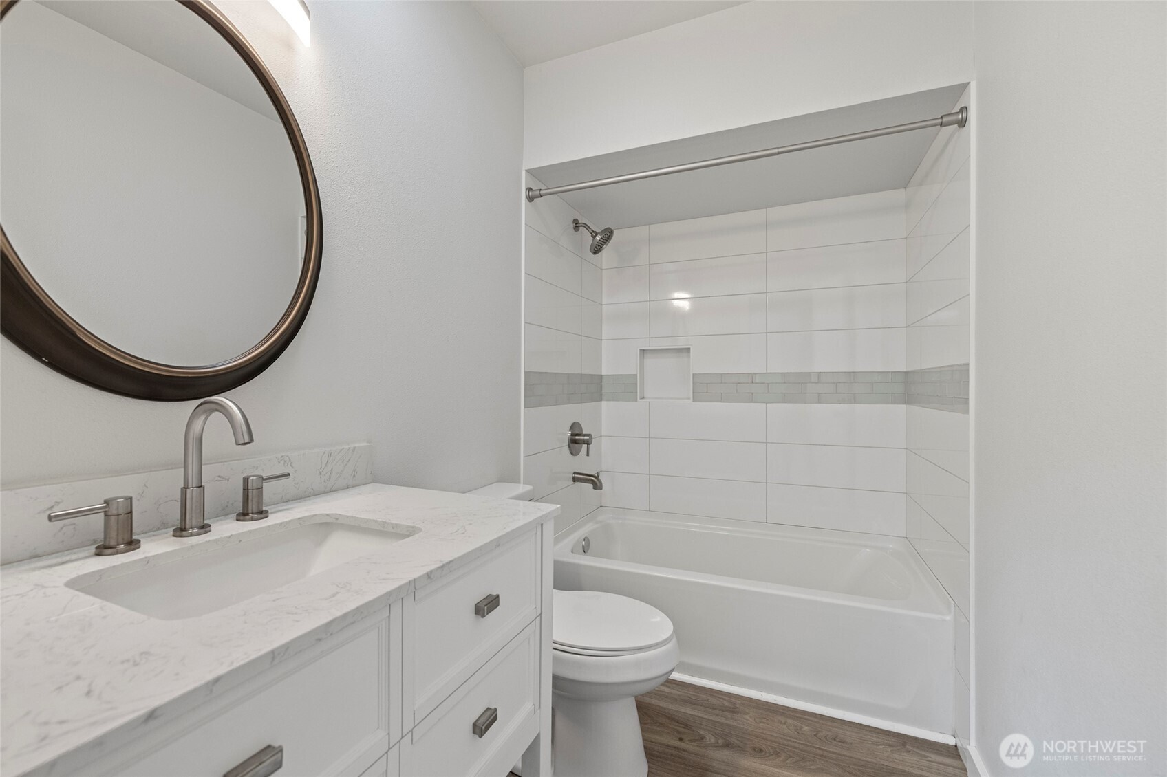 8471 Golden Valley Drive Property Photo 19