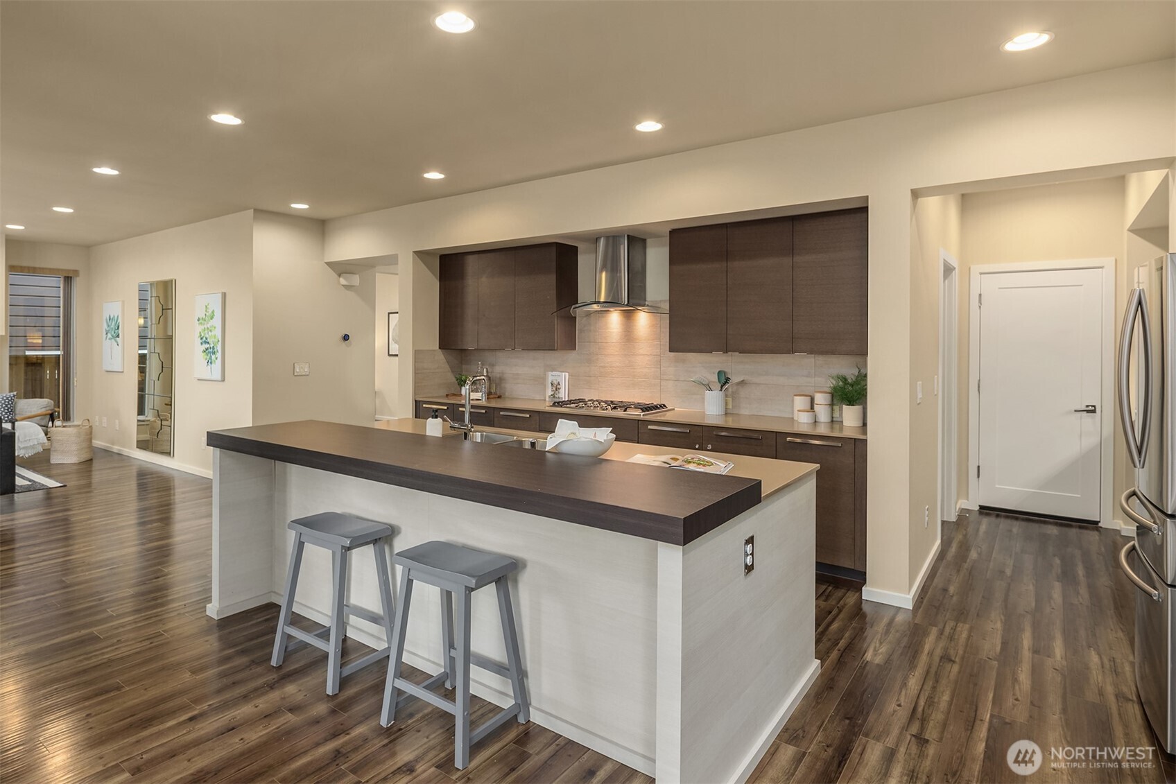3919 172nd Place Property Photo 13