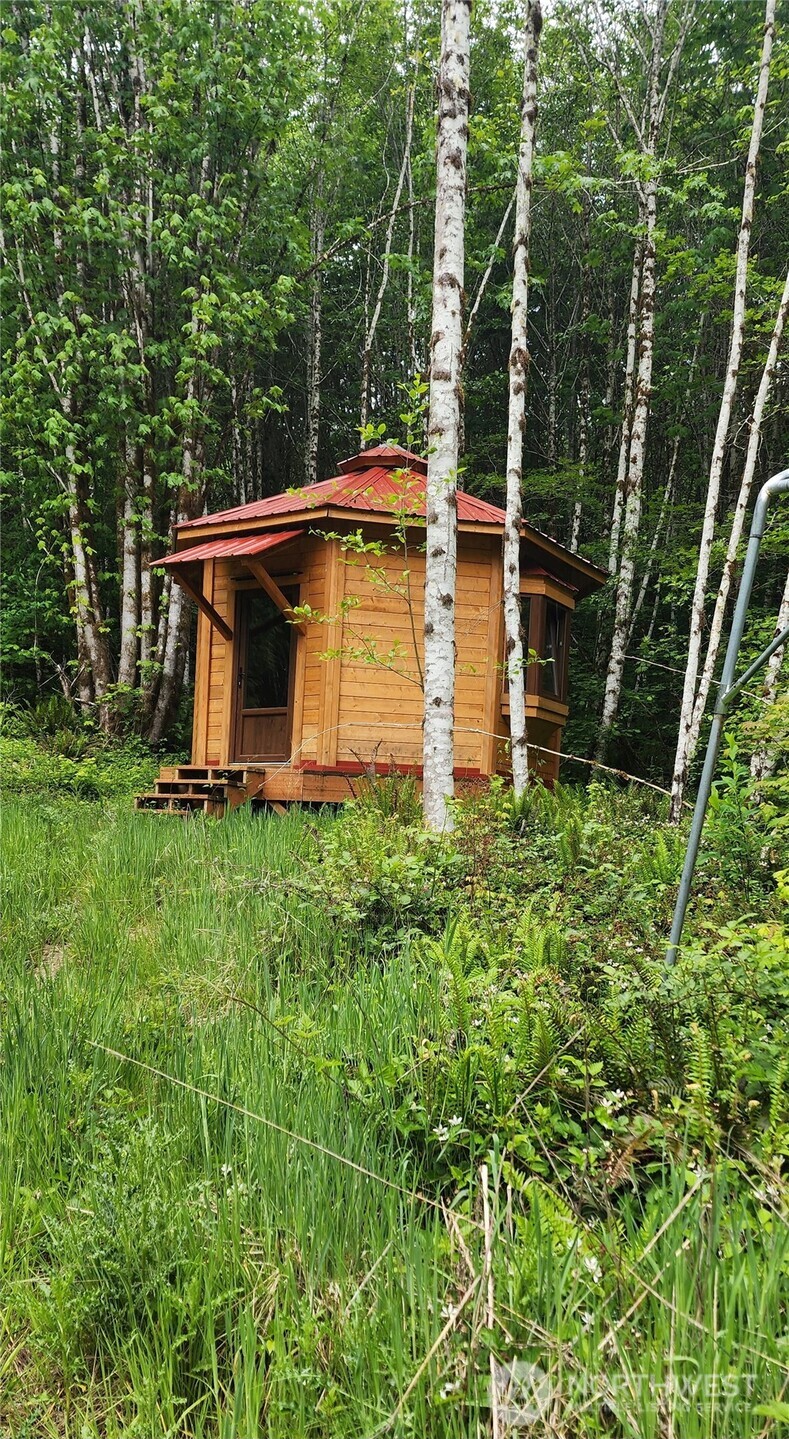 184 Labarre Road Property Photo 10