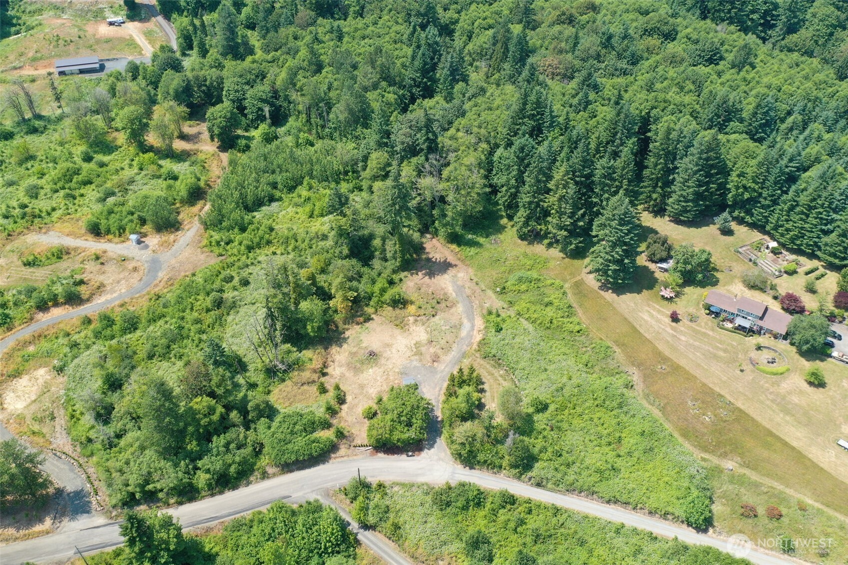 215 Sanderson Road Property Photo 13