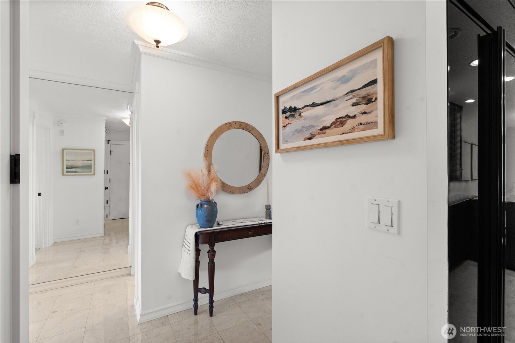 2501 Canterbury Lane 203 Property Photo 7